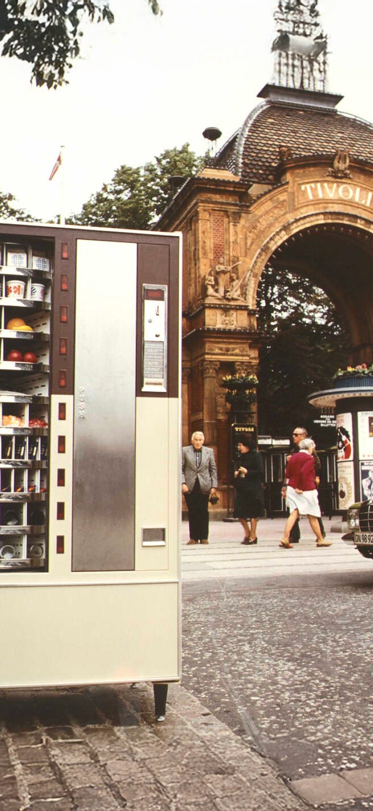 chi-siamo-img-full-M-min